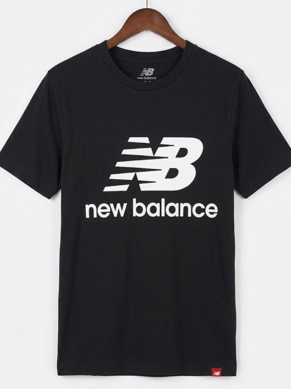 NEW New Balance Black T-Shirt Women's Small